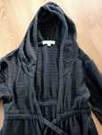 Sweterek czarny 140