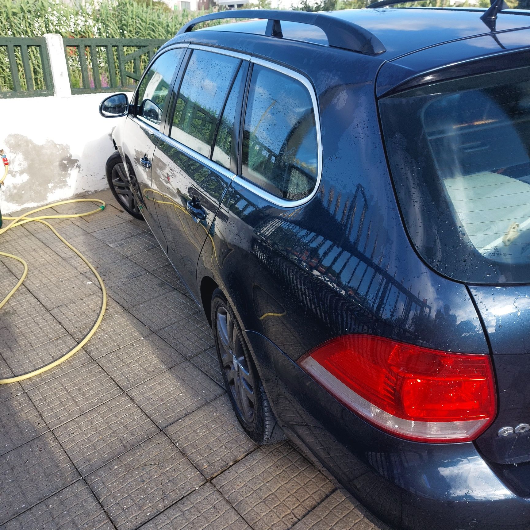 Golf5 variante
Título
Volkswagen Variant 1.9 TDI (2009) – 205.000 km –