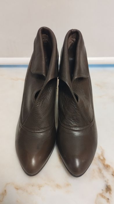 Bota de Senhora NOVAS