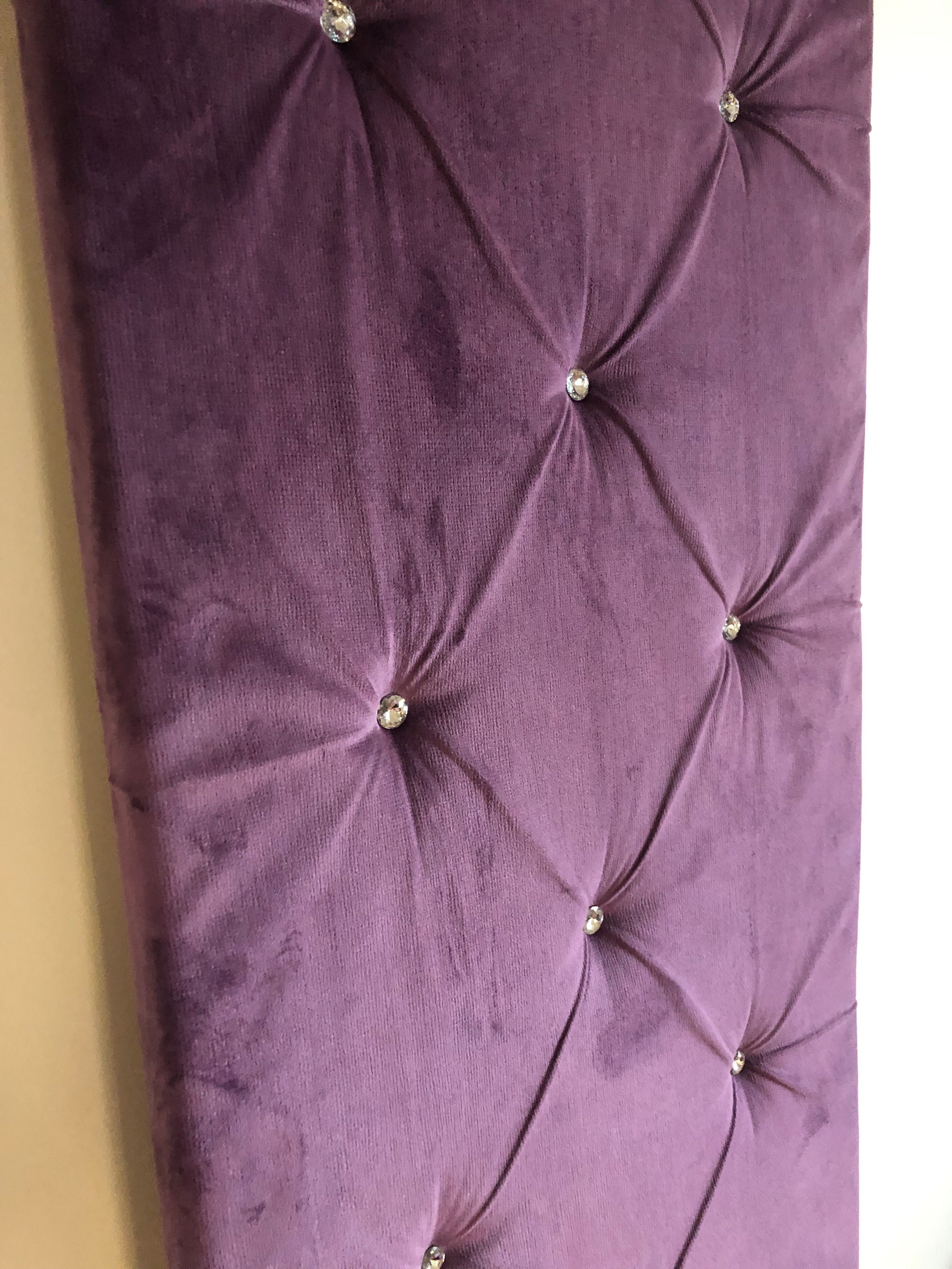 Wezgłowie łóżka tapicerowany z kryształkami