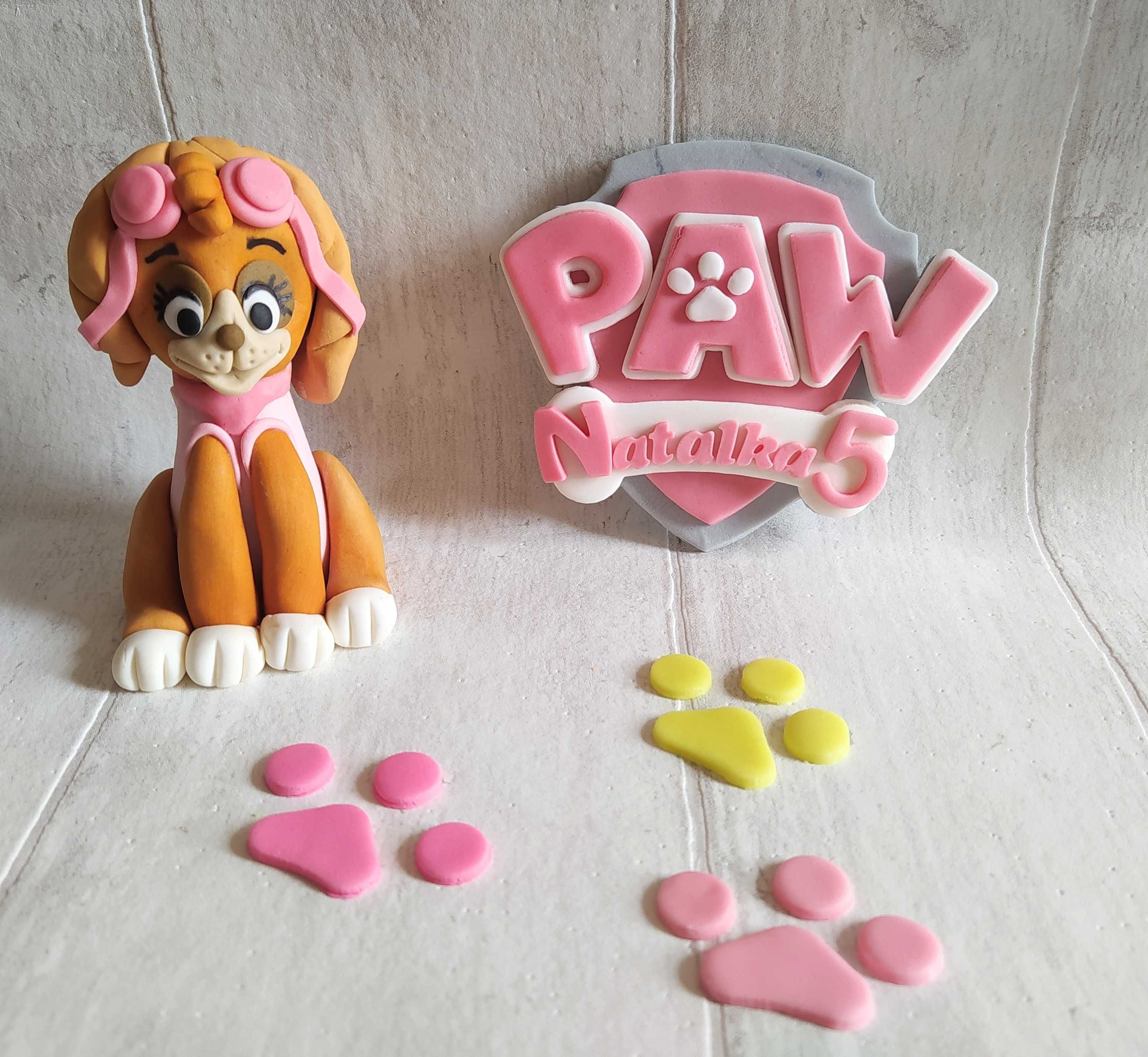 Psi Patrol Skye + logo z imieniem + łapki Zestaw z masy cukrowej