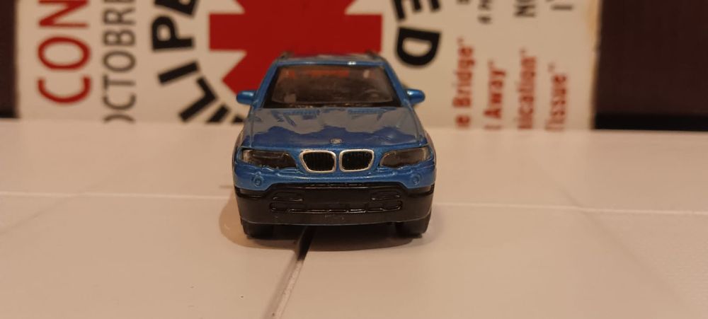 Maisto bmw x5 skala 1:43