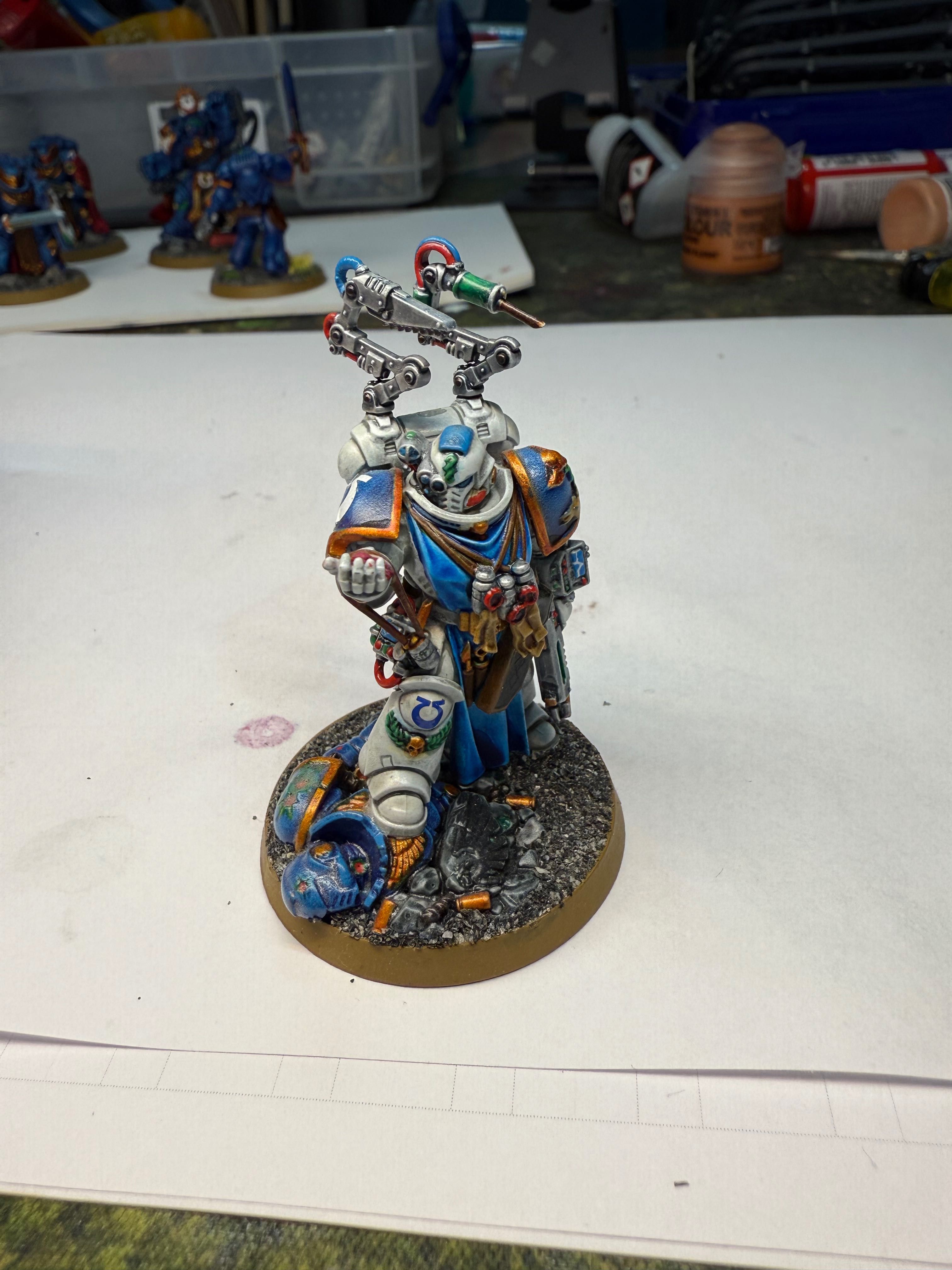 Space Marines Primaris Apothecary Warhammer 40k