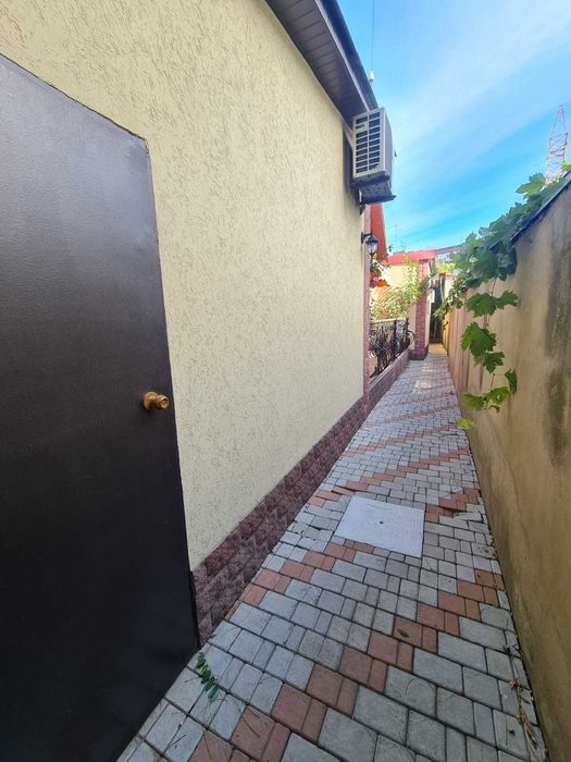 4- комнатный дом 6 станция Люстдорфской дороги/ 1 линия