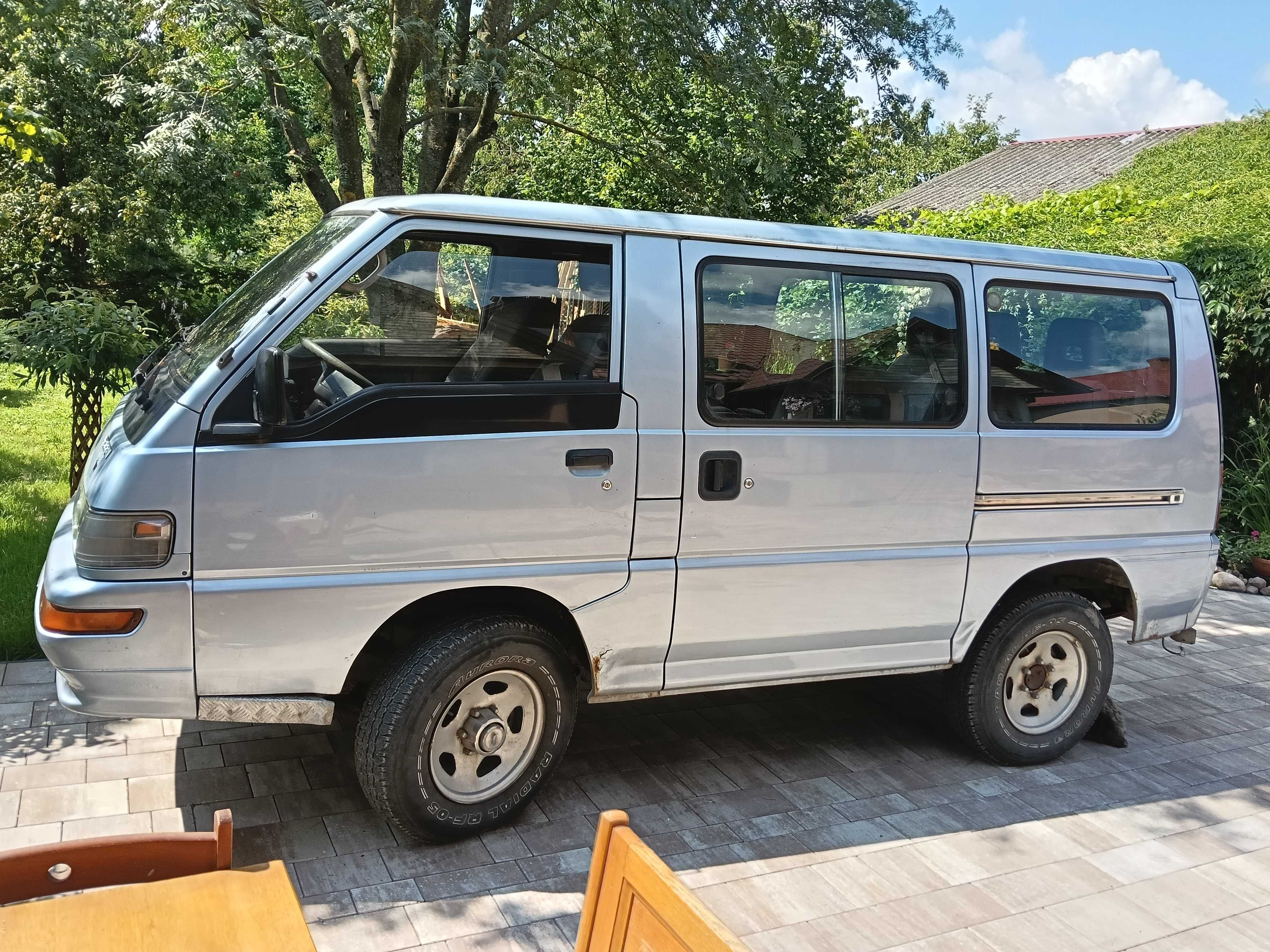 Mitsubishi L 300 4x4 2,5 TD