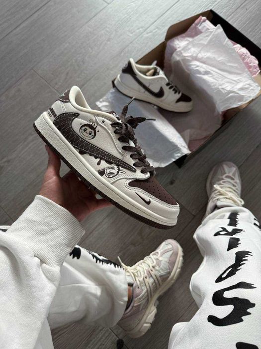 Кросівки Nike Air Jordan 1 x Travis Scott Low LABUBU premium