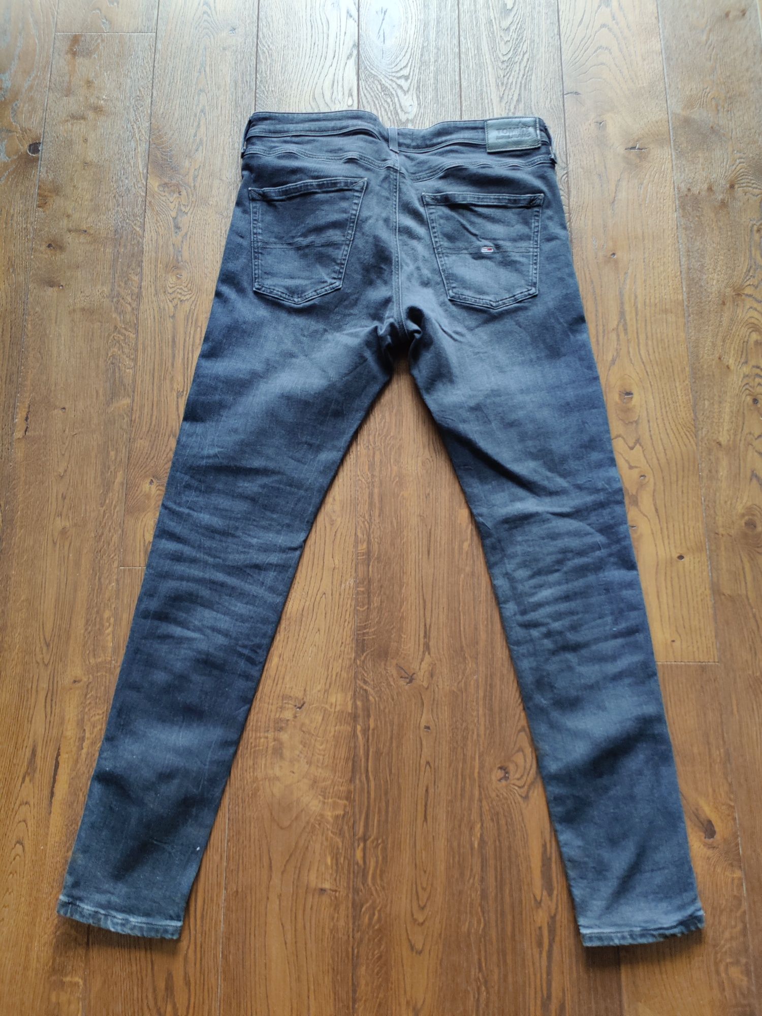 Spodnie męskie jeans Tommy Hilfiger rozmiar 32/34 skinny jak nowe