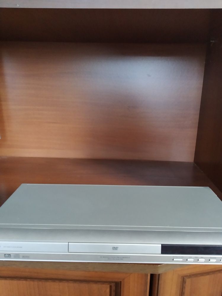 DVD Toshiba прекрасний стан