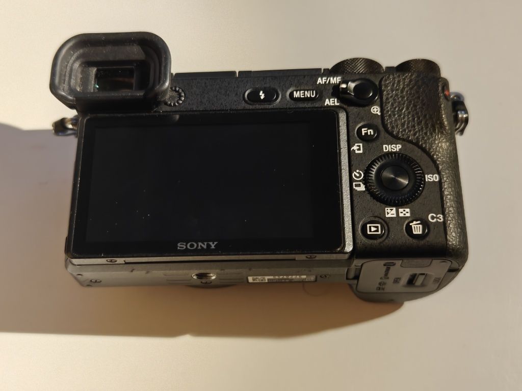 Sony A6500 + duas baterias