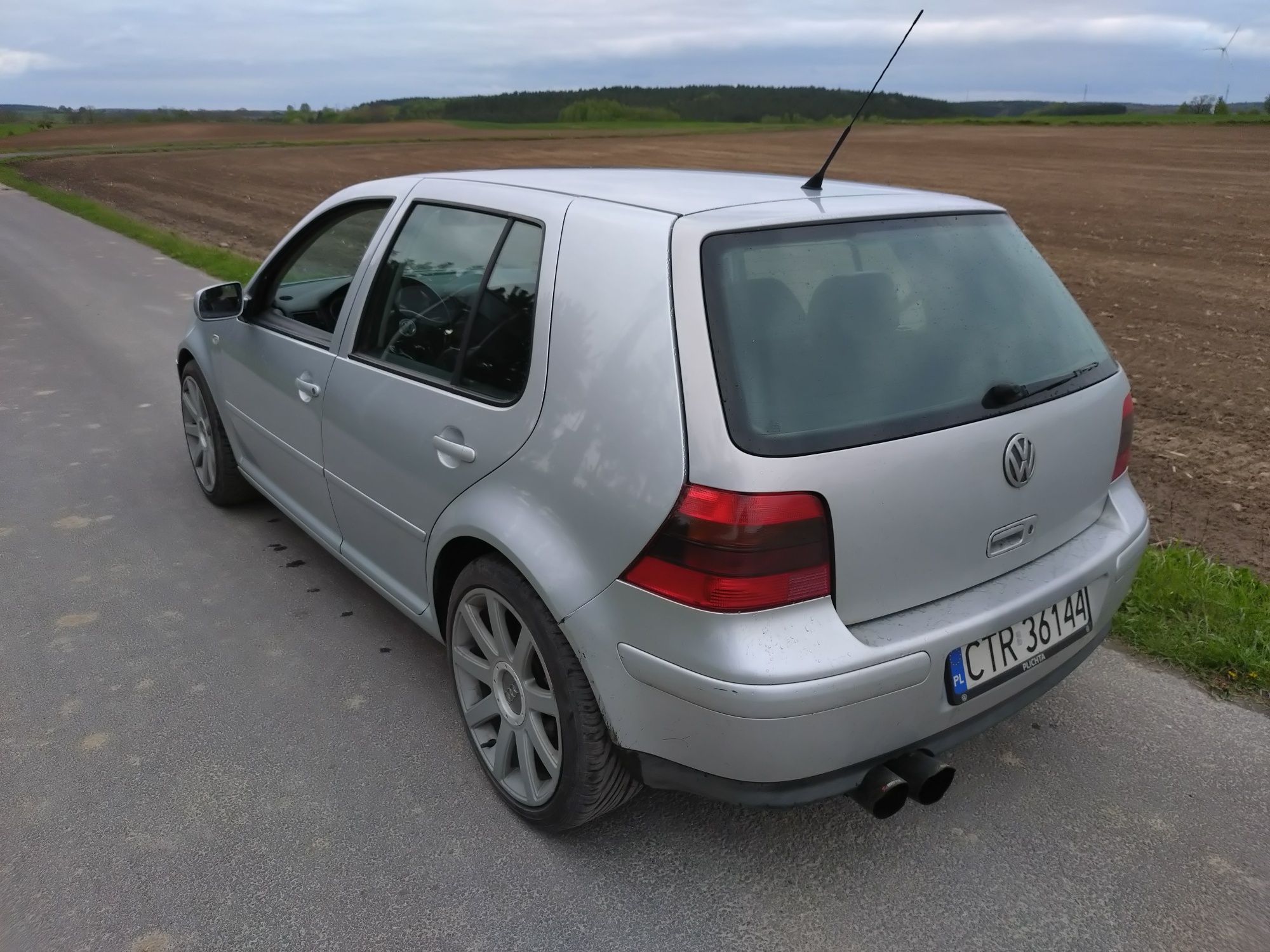 Volkswagen Golf 4 VR6