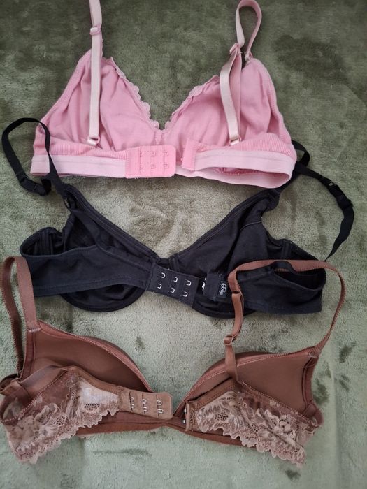 Zestaw biustonoszy 70b