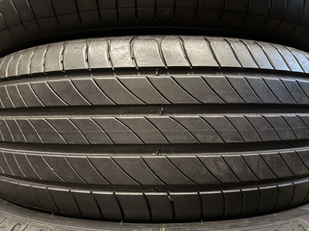 Шини Літні  215х65хR17 MICHELIN Primacy 4 S1 / 4шт / 90% Залишок 2023р