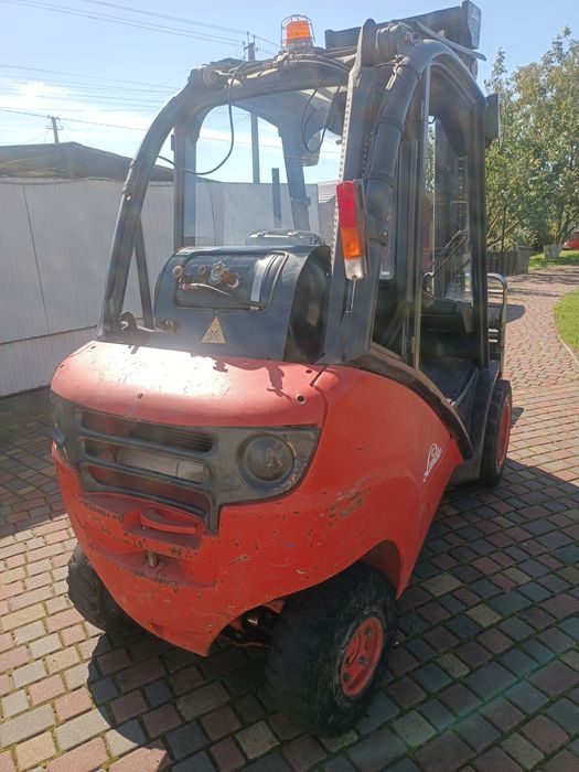 Навантажувач вилочний Лінде Н30Т. Погрущик газовий. 2003р