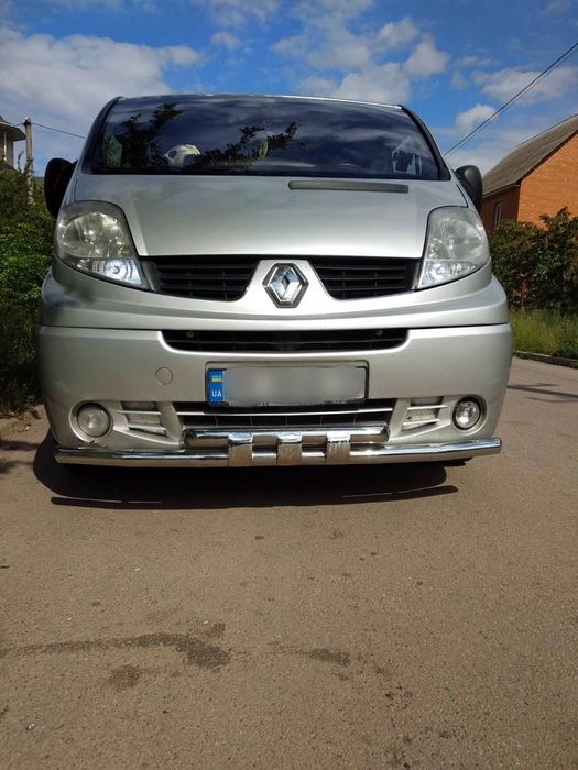 Кенгурятник для Renault Trafic Захист бампра для Рено Трафік