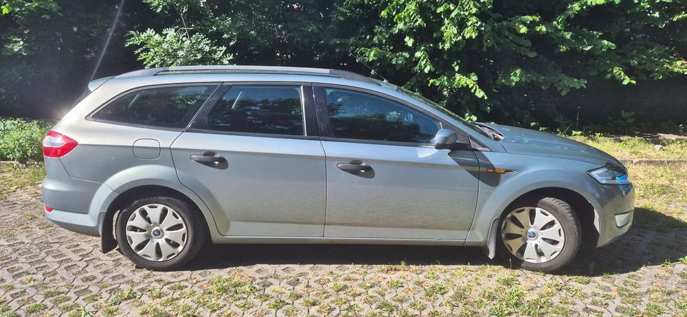 Ford Mondeo trzeci właściciel , auto krajowe, stan dobry