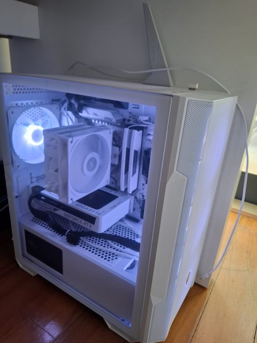 Serviço de Montagem de Computadores