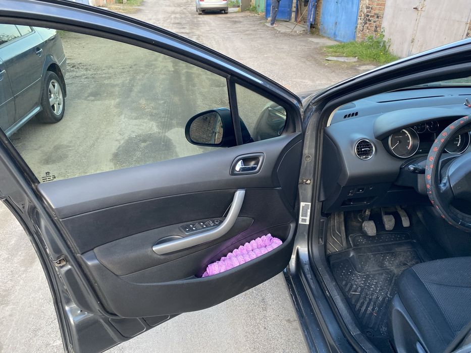 Продам Peugeot 408