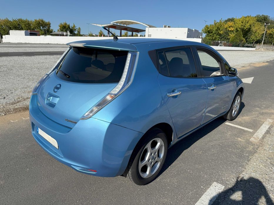Nissan Leaf Tekna 2012 - Elétrico