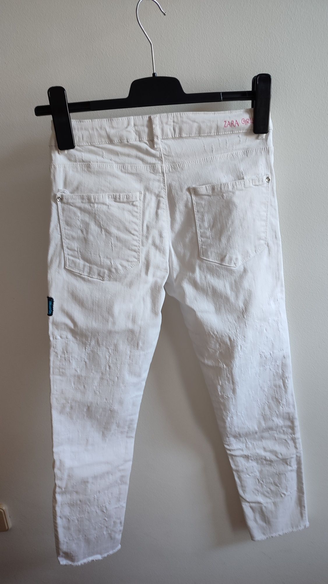 Calça Zara Girls com aplicações