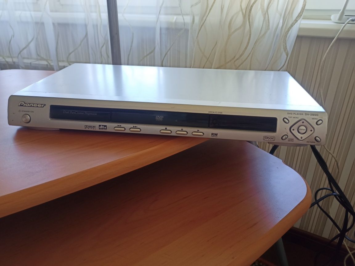 Pioneer DV-2850 DVD плеер