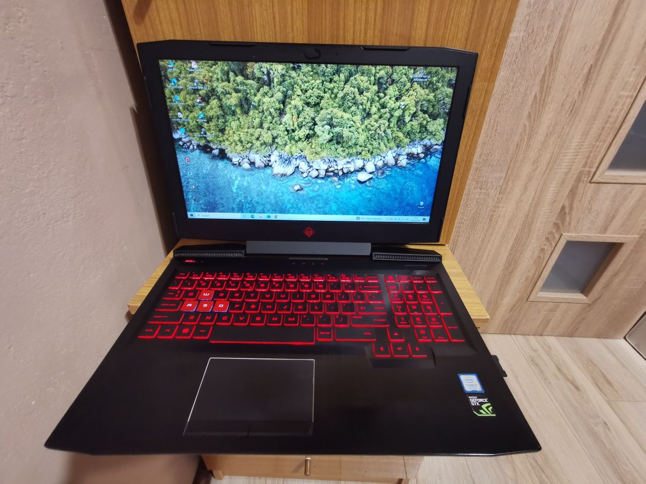 Sprzedam laptop gamingowy HP Omen REZERWACIJA
