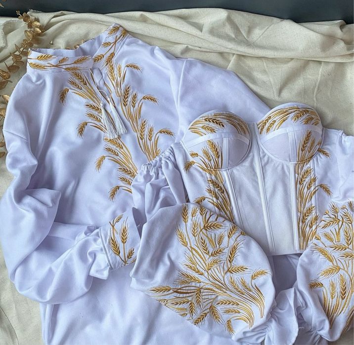 Корсетна сорочка з колосками