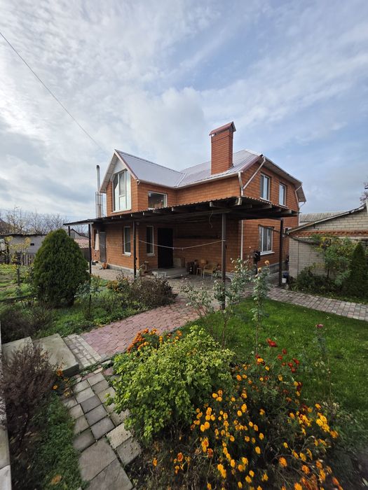 Продам Дом с Ремонтом правый берег