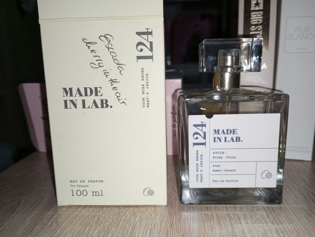 Perfumy made in lab 124