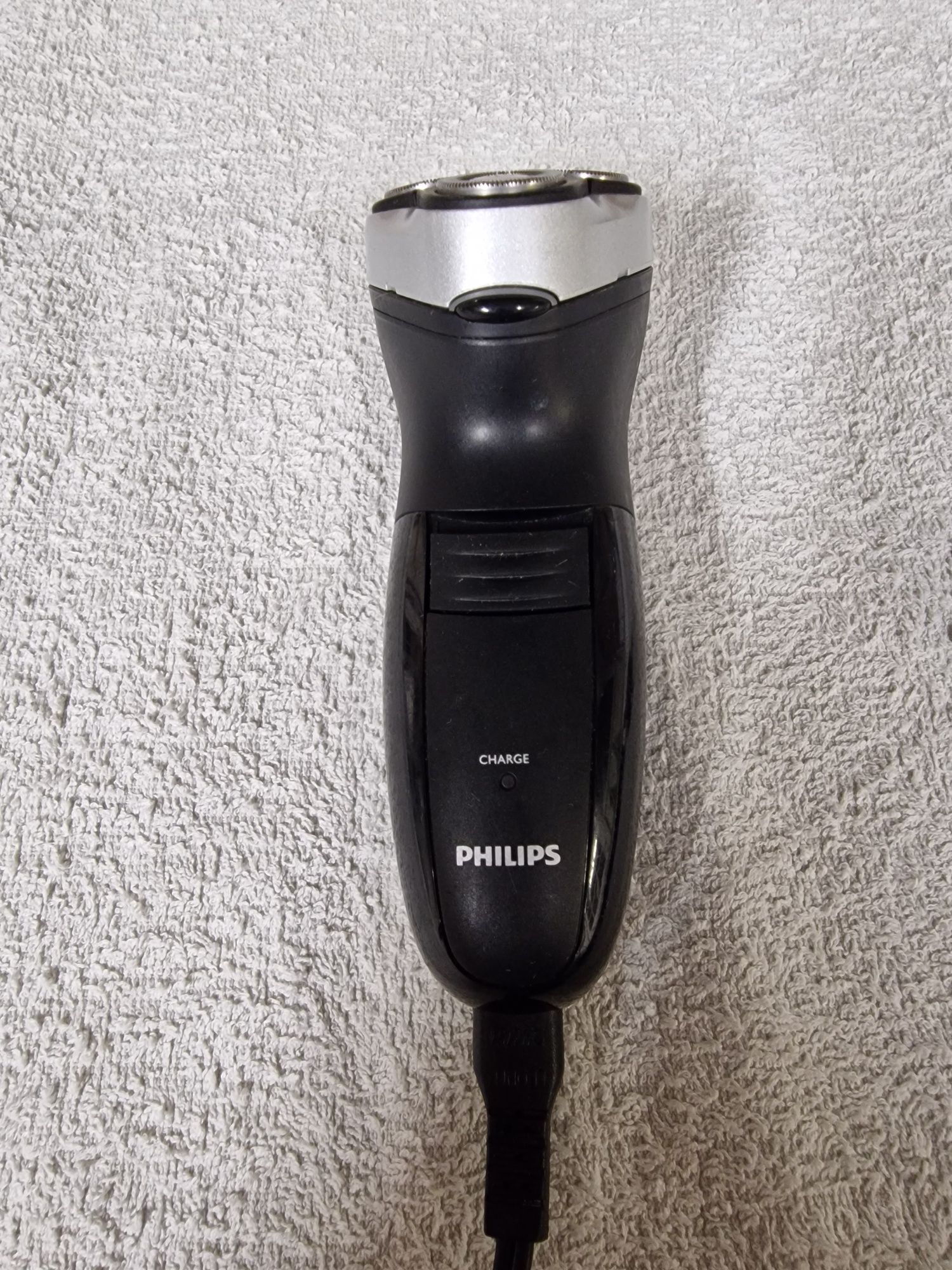 Philips Shaver series 3000
Golarka elektryczna do golenia na sucho, sp