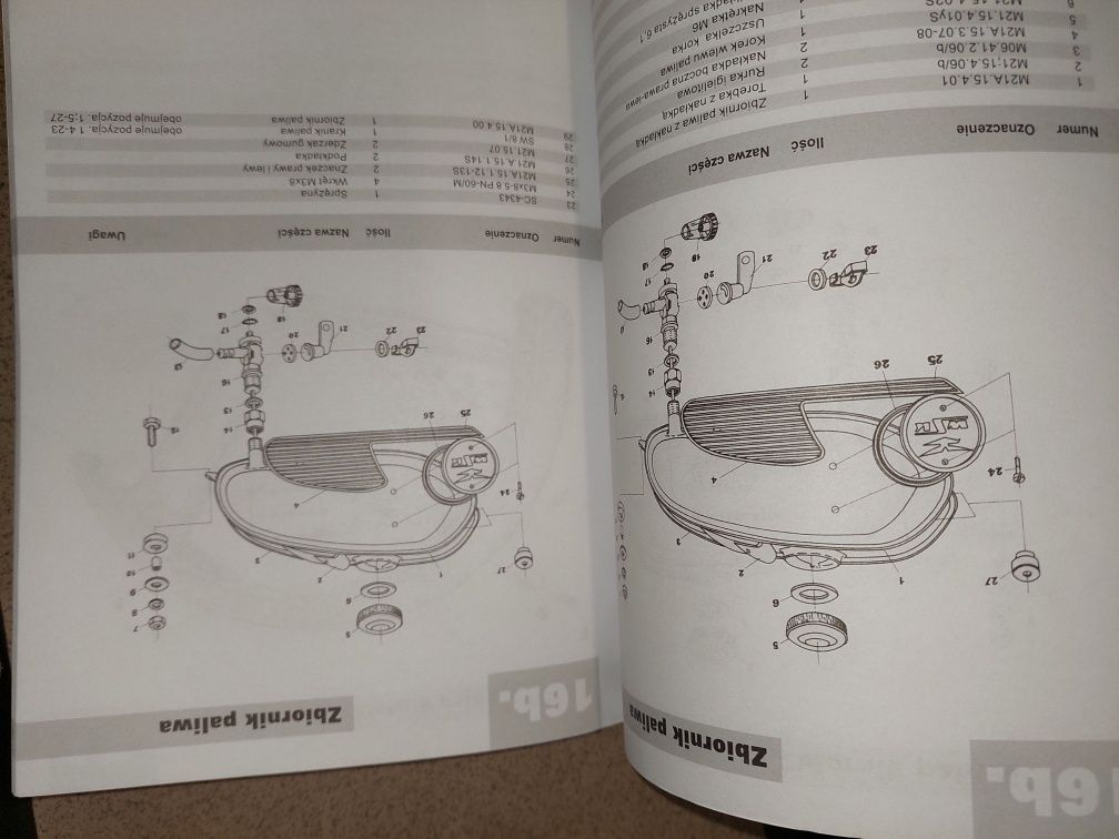 Sprzedam kpl oslony boczne wsk125 m06-b1 + instrukcja obsługi katalog