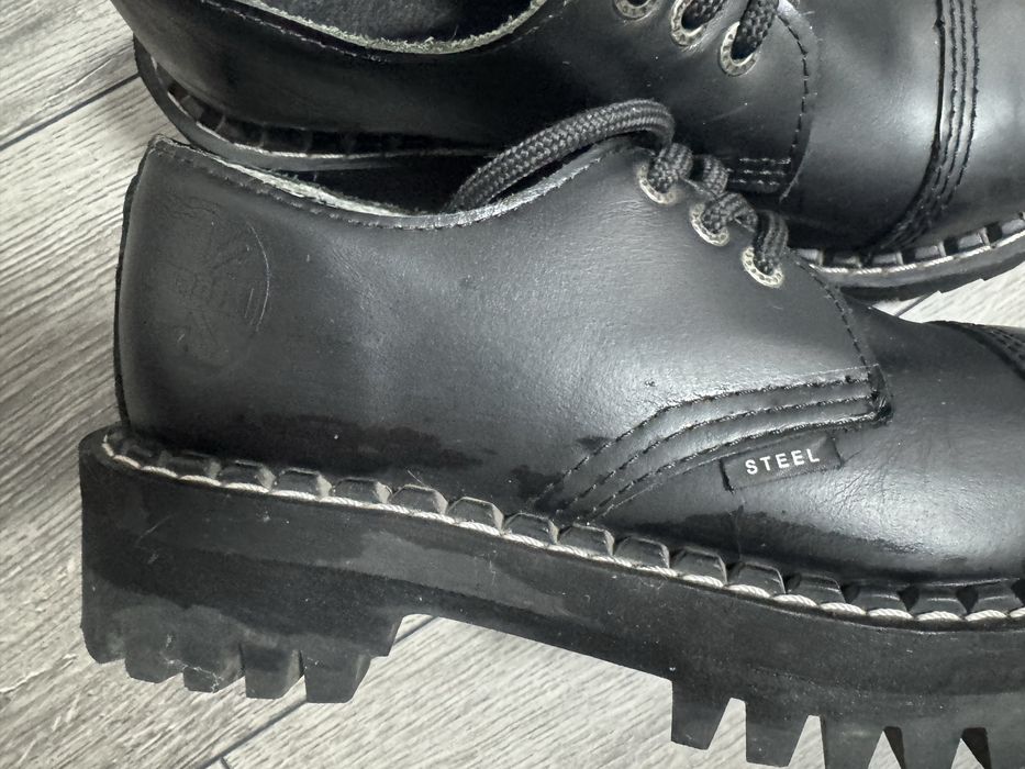 Steel туфлі шкіряні