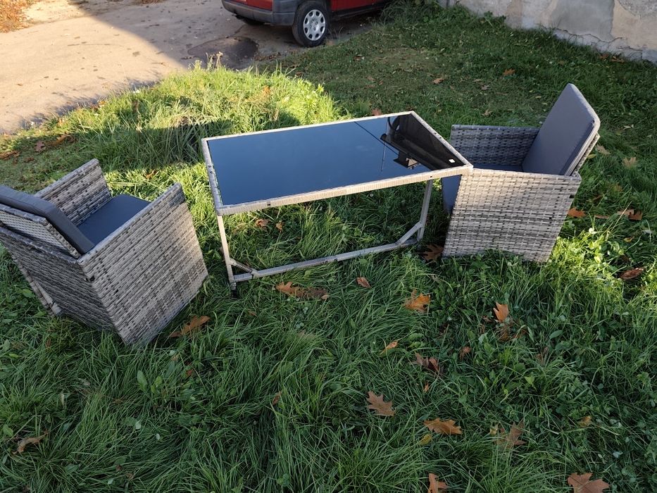 Zestaw mebli rattanowych