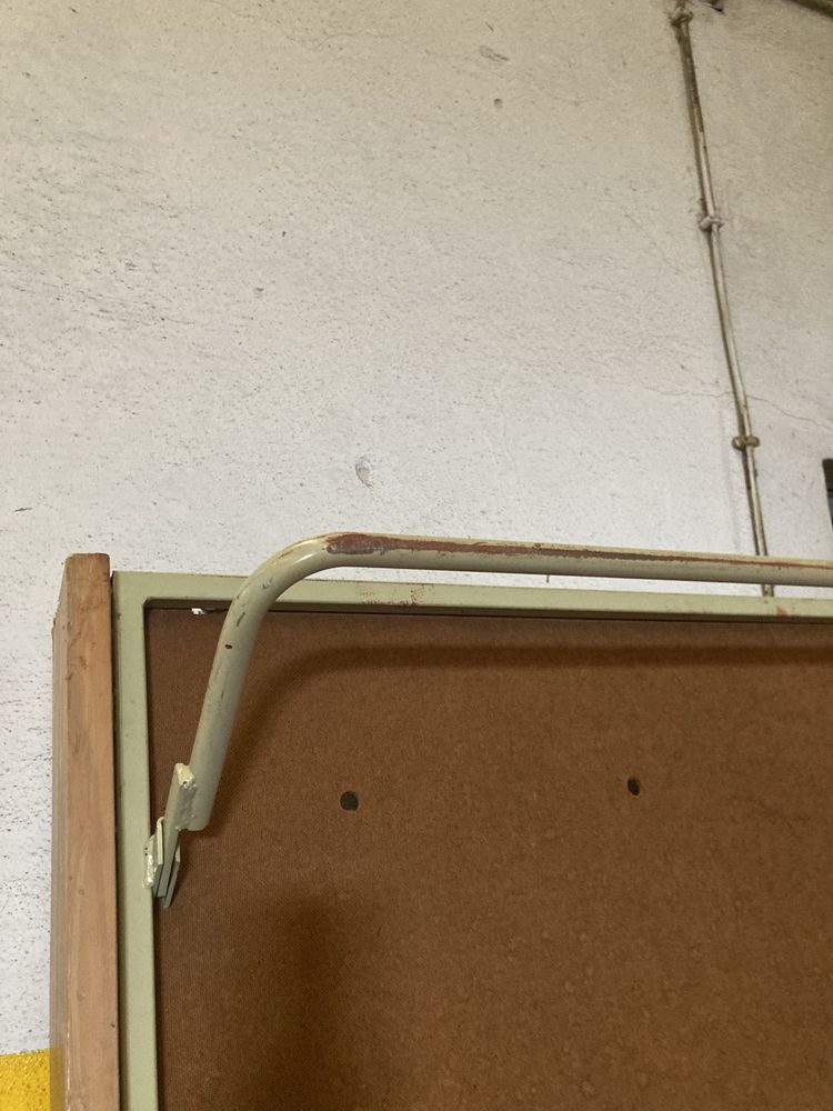 Divã de solteiro