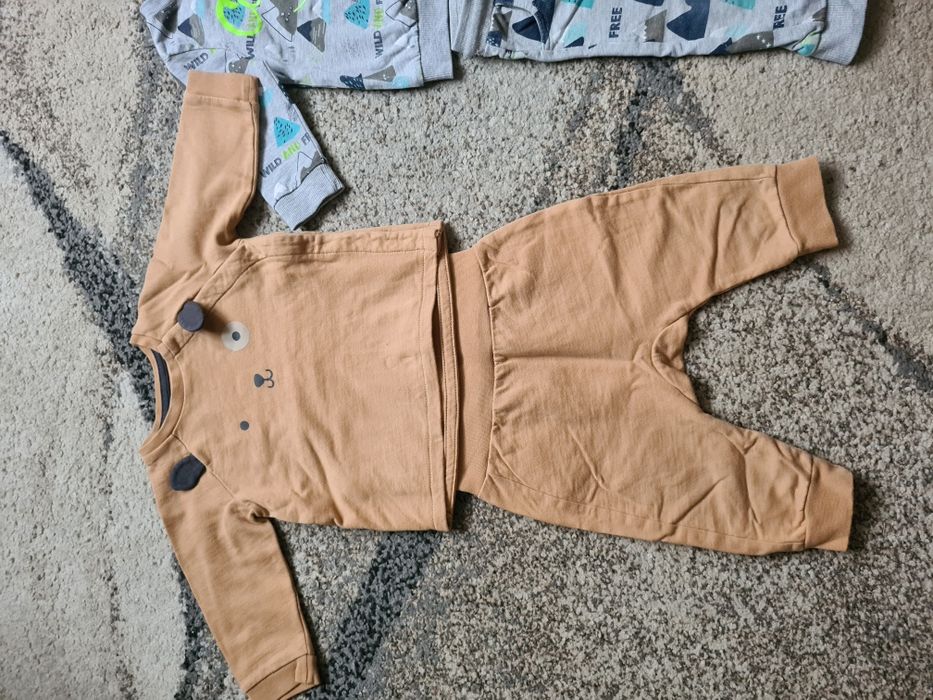 2 komplety H&M i Coccodrillo rozmiar 68 cm