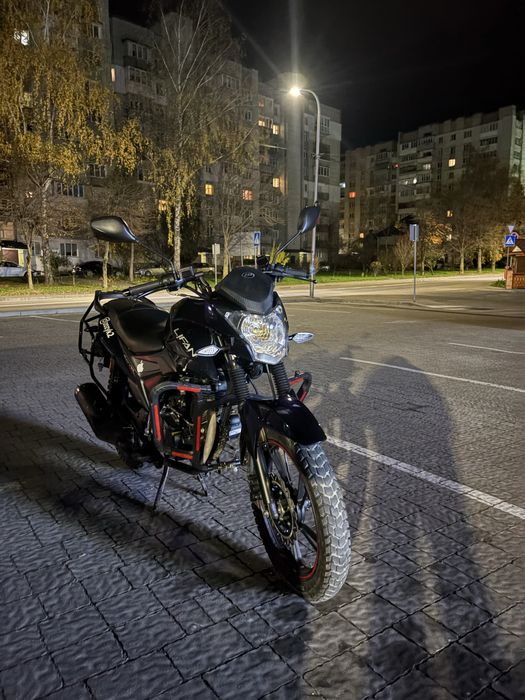 Продам ліфан сітір 200