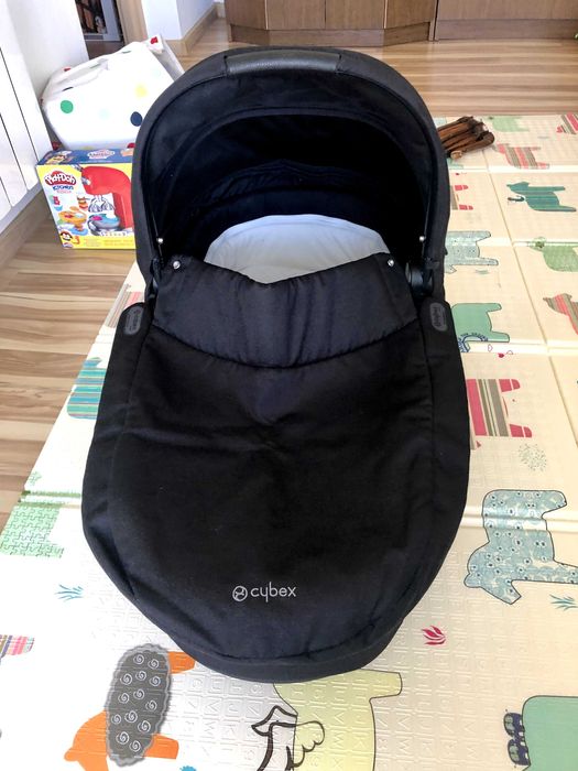 Gondola Cybex Balios S Lux moon black