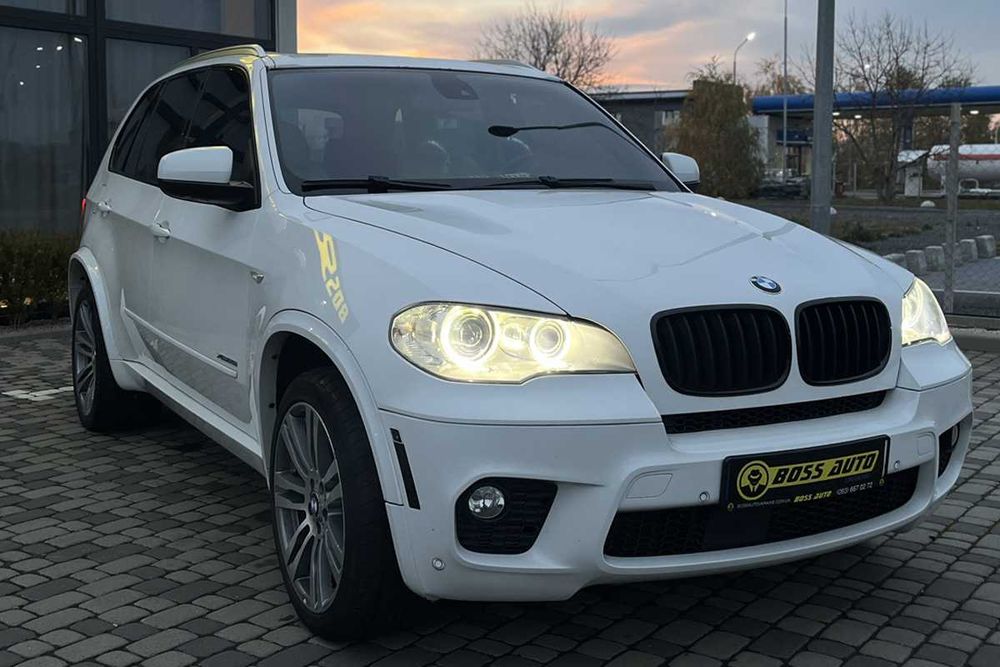 BMW   X5    2012