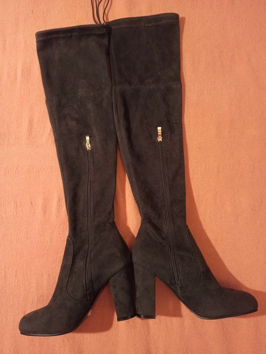 Kozaki za kolano. Rozmiar 39. Stan idealny.