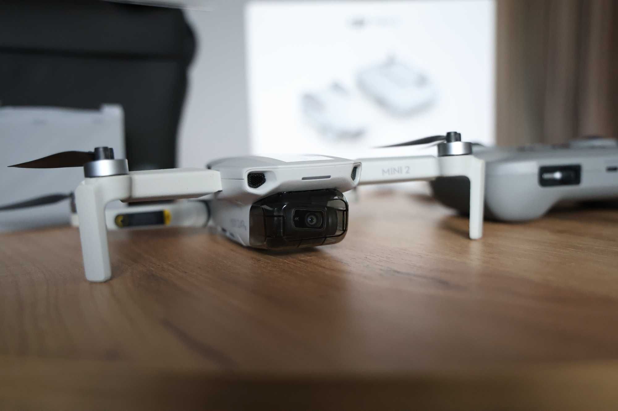 DJI Dron Mini 2 Fly More Combo (Mavic Mini 2 Fly More Combo)