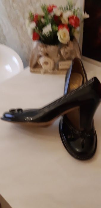 продам женские туфли 41 размер