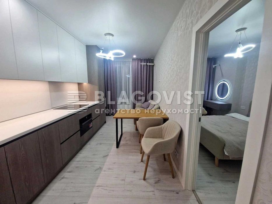 Продаж 1 кімнатної квартири Академіка Заболотного Голосіївський район