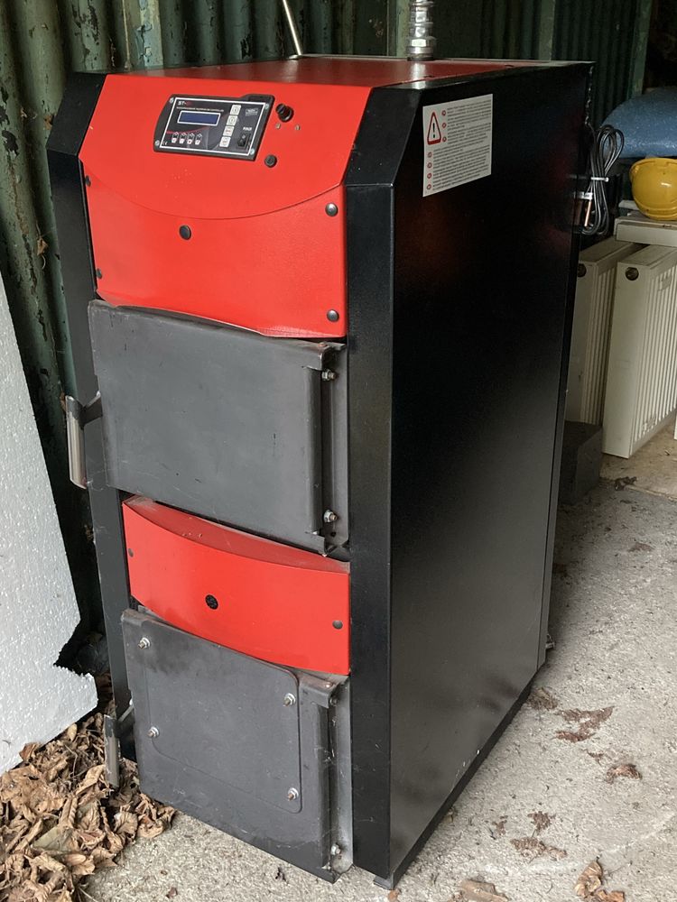Kocioł na drewno do ogrzewania całego domu 20Kw