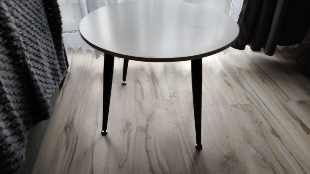 Stolik kawowy okrągły