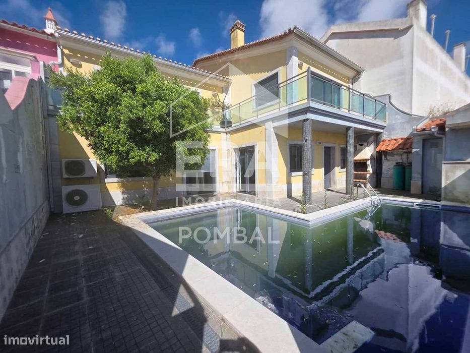 Moradia com piscina T4, Peniche