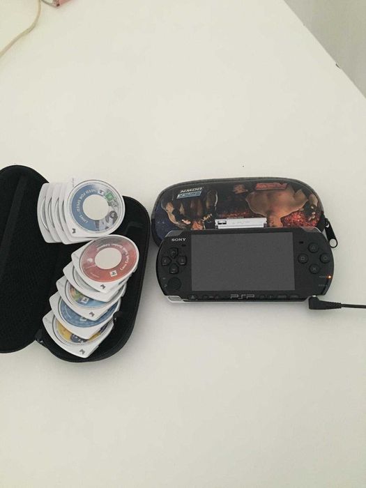 VENDO PSP- 3004 em bom estado