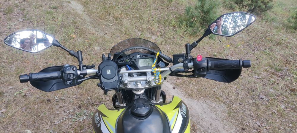 Мотоцикл Yamaxa XT660R