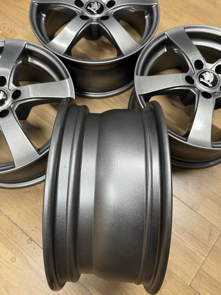 Диски 5*112R16 Scoda octavia a5,a7,superb,yeti