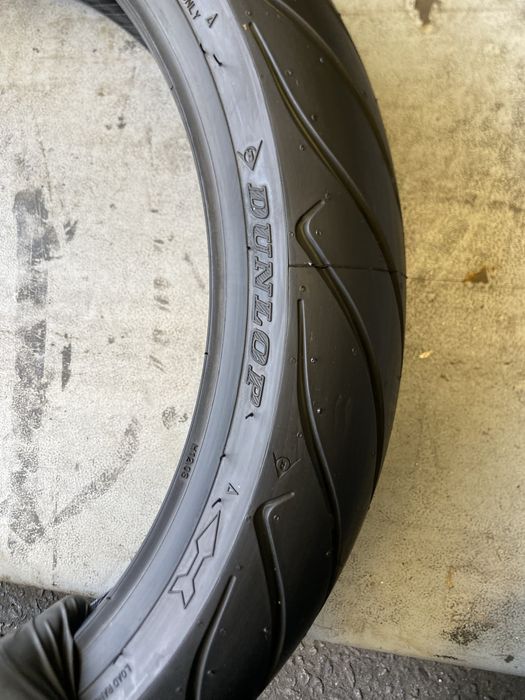120/70/17 - Dunlop SportMax RoadSmart 2 (NOVO)