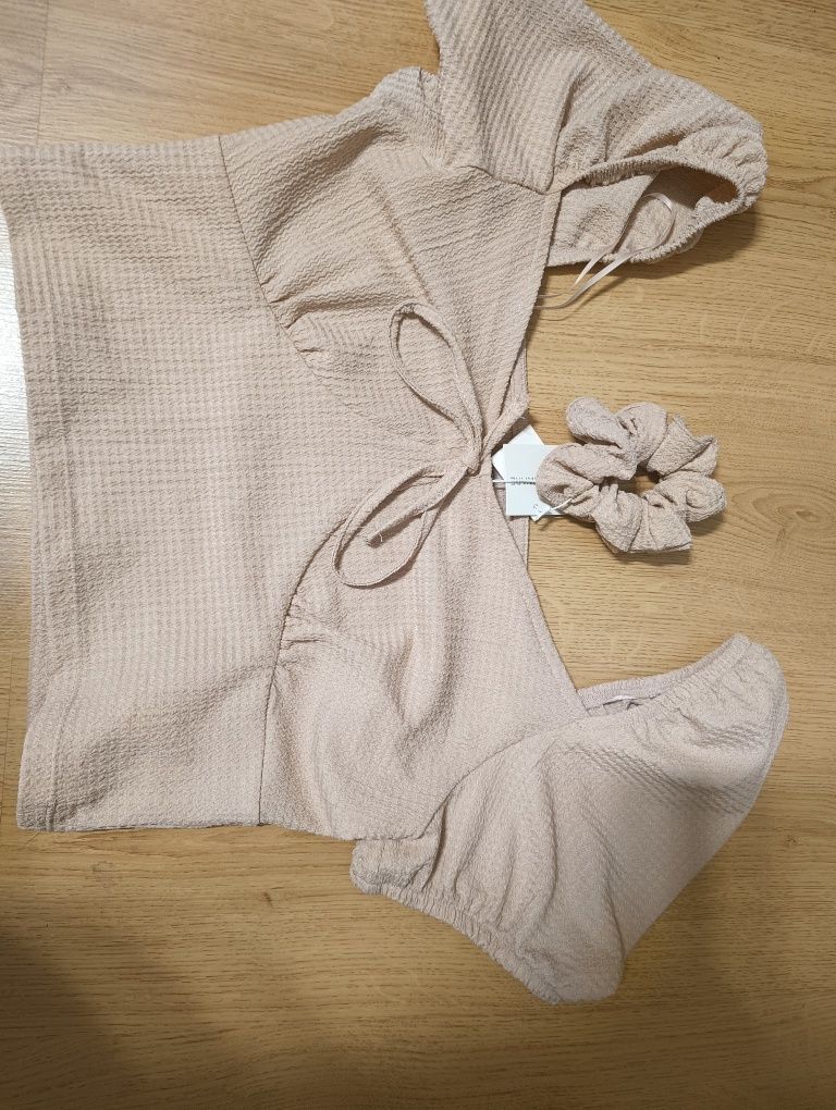 Cropp top beżowy M z gumką