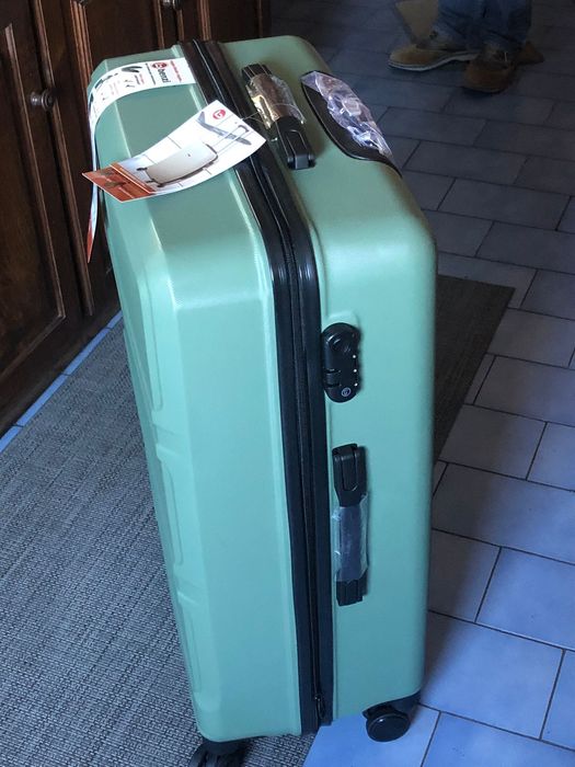 Mala NOVA com design moderno